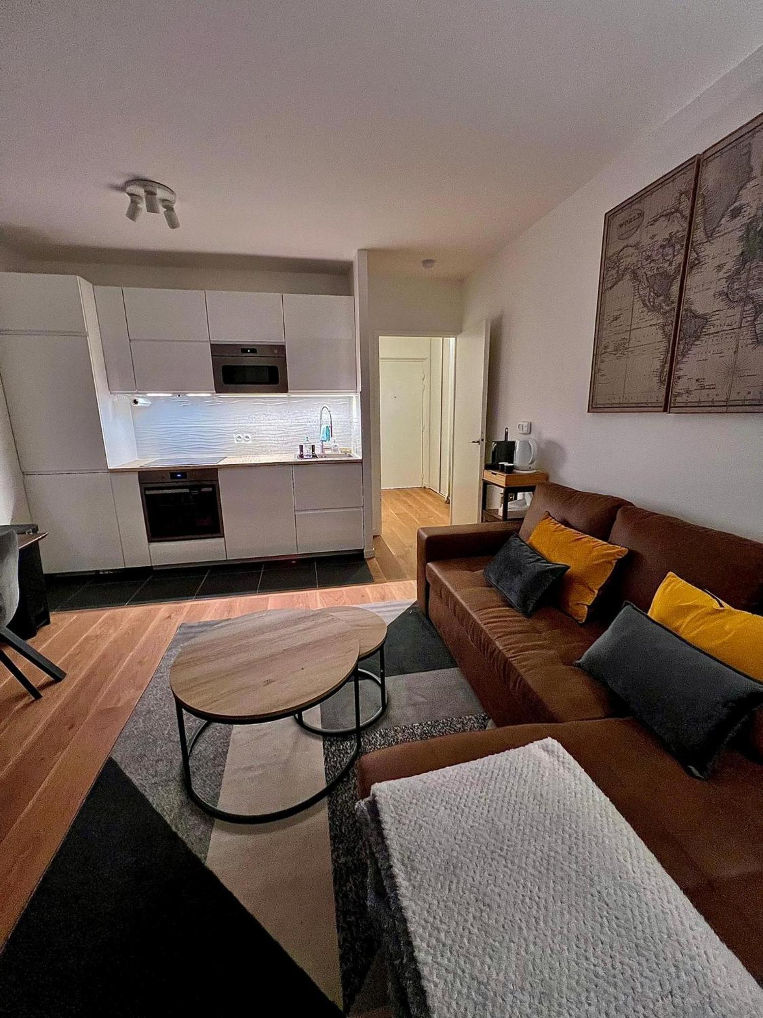 New & Serene 1-Bedroom Apart Near #Ladefenseparis #Parking&Fibre Suresnes Exterior foto